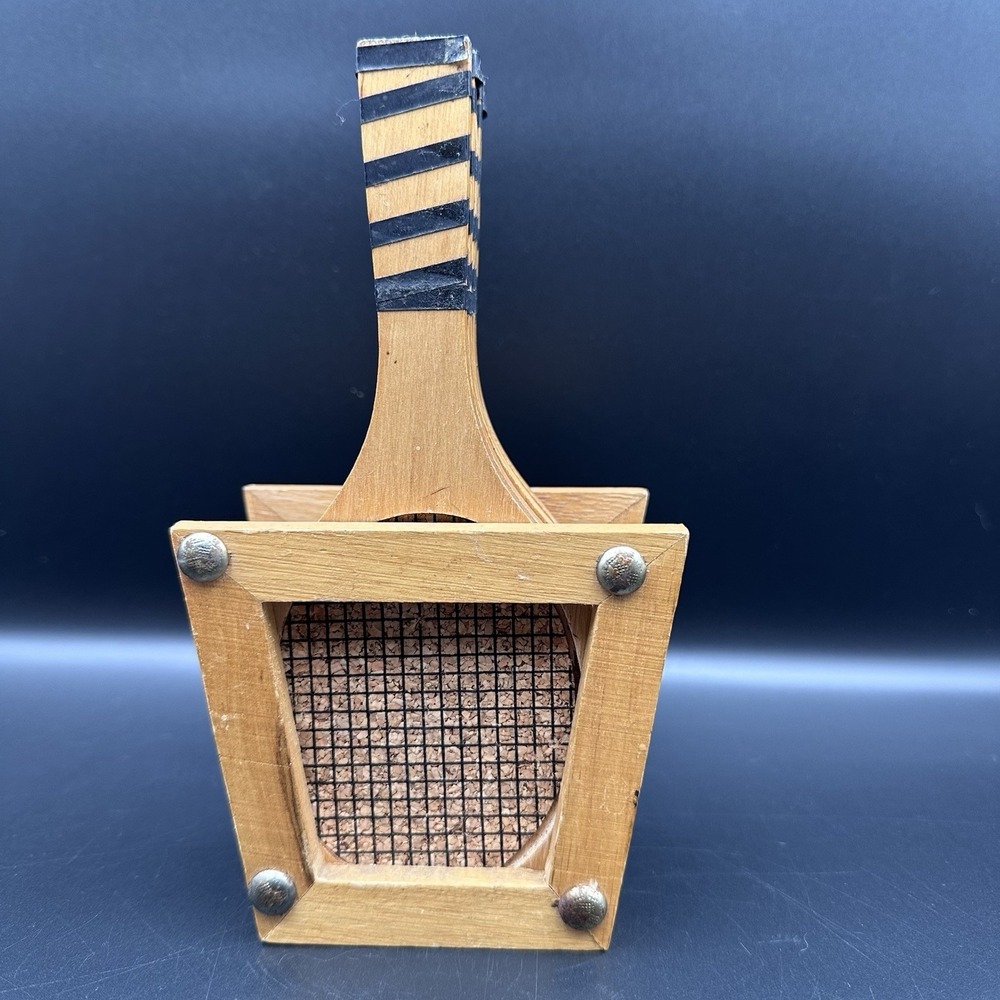Tennis Racket Coaster Set - Picture 2 of 16